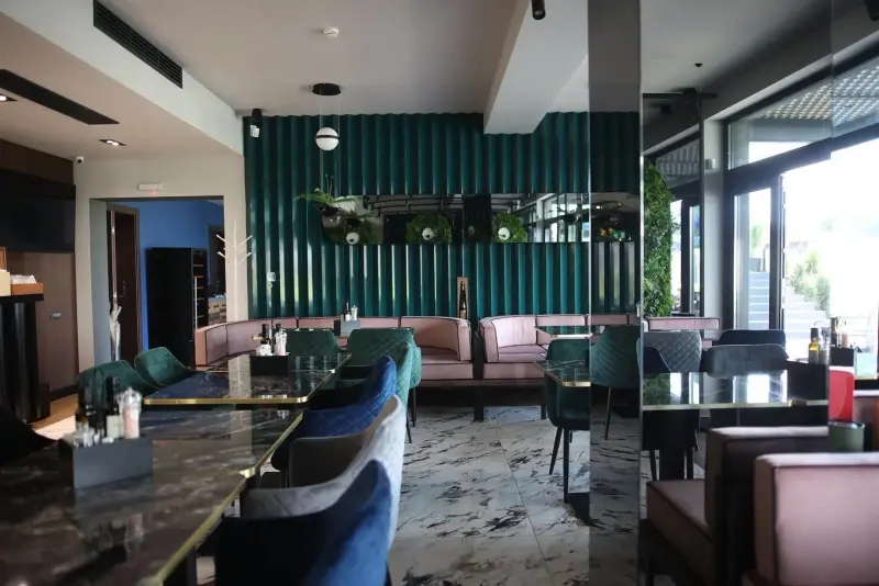 Restaurant nuntă Hunedoara – Avy Wine and Dine